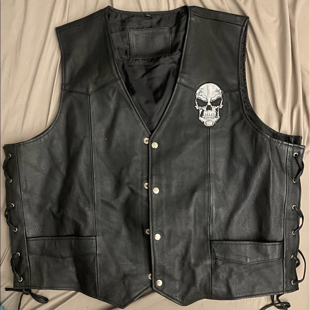 Leather Vest Reflective Skulls